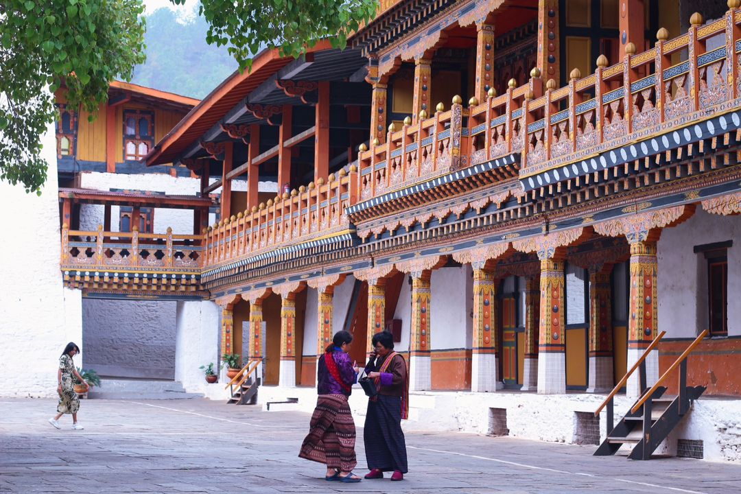 Bhutan - Punakha Dzong inside