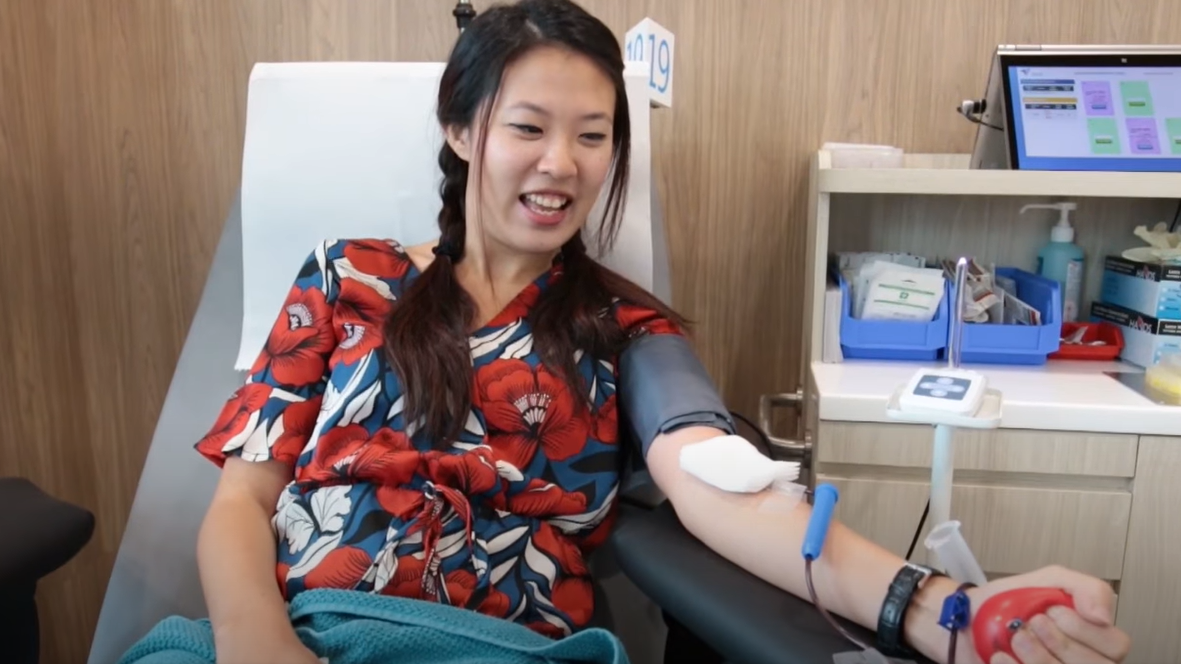 Blood donation in Singapore - donating blood