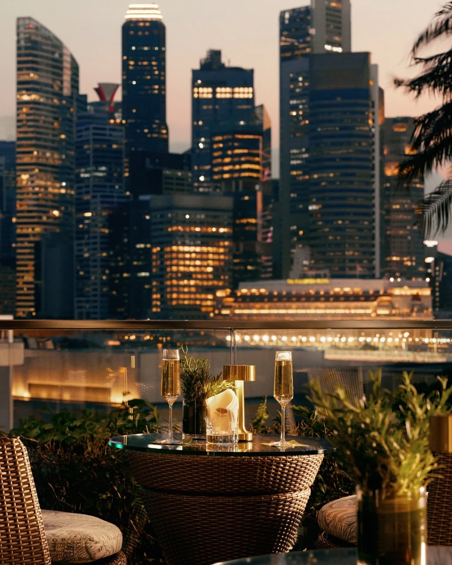 hotels singapore F1 views - alfresco lounge mandarin oriental