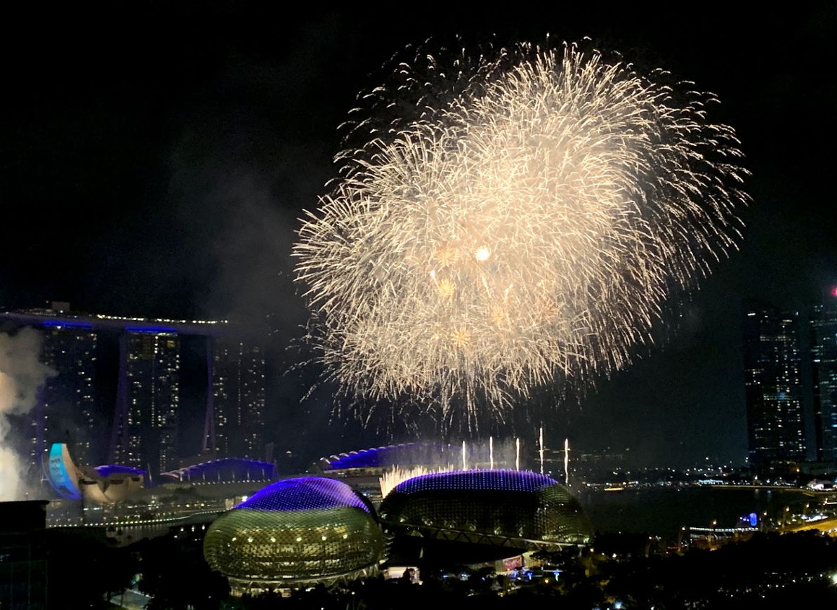 best hotels singapore for fireworks - Fairmont parade view