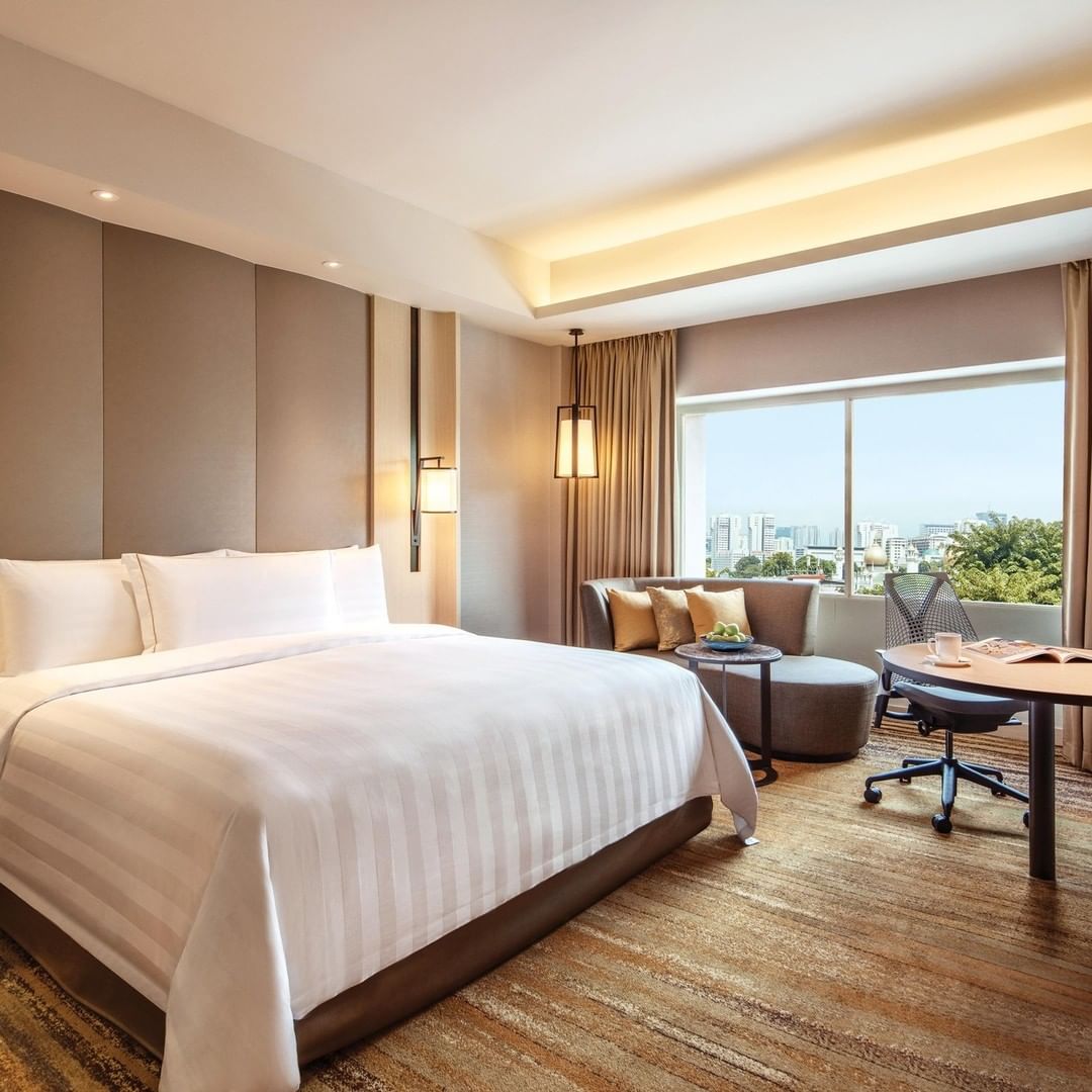 best hotels singapore for fireworks - Parkroyal Club Premier Room