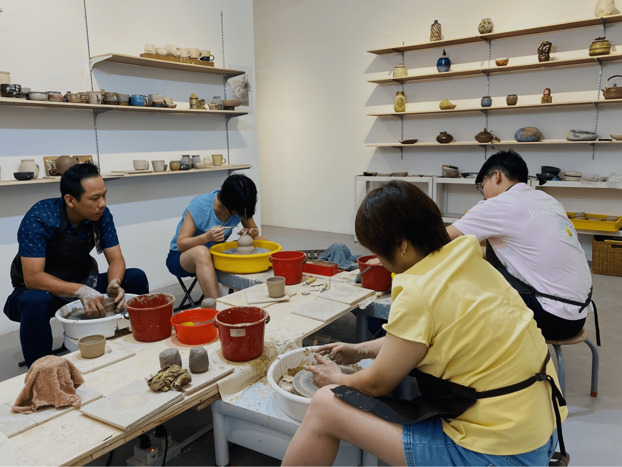 pottery workshop session
