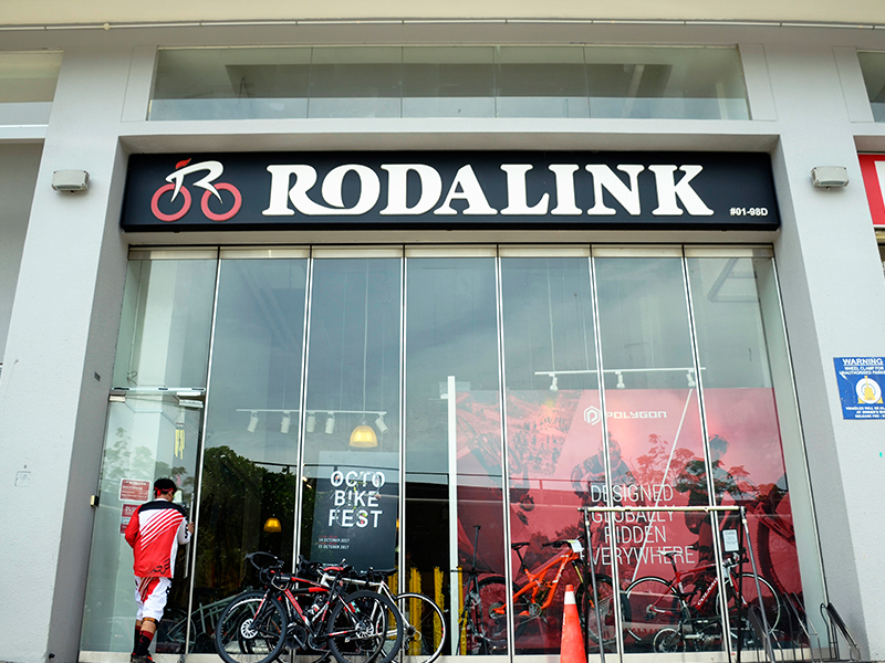 rodalink-store-front-bicycle-shop