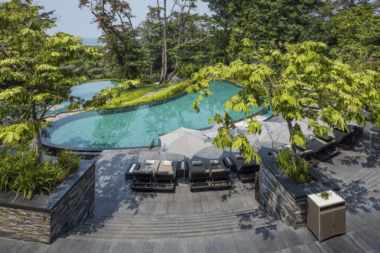 Capella Singapore infinity pool