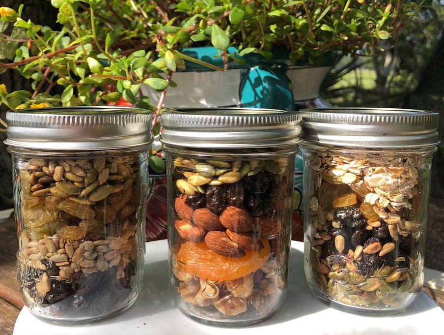 Snacks to refuel on hikes