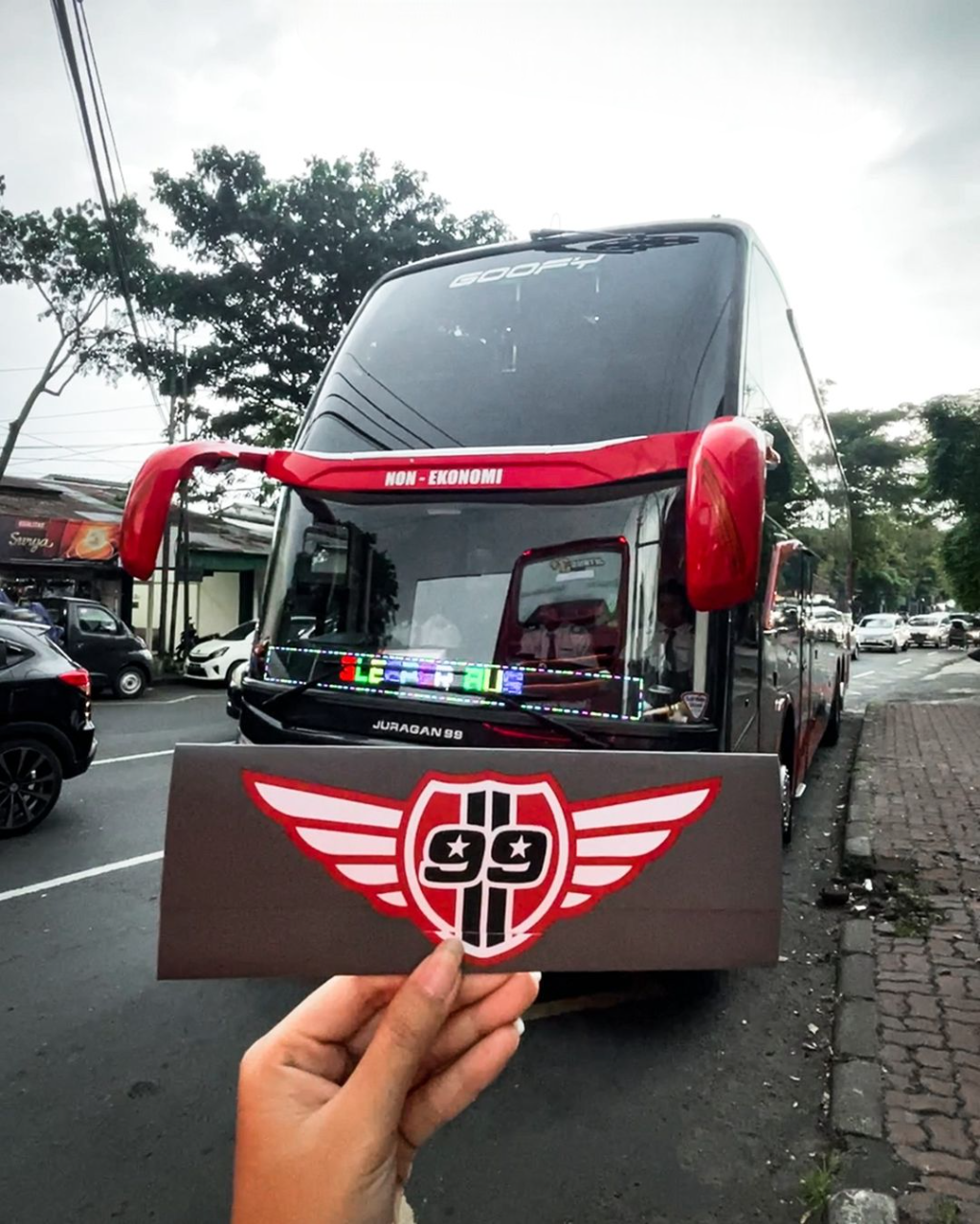 Juragan 99 Trans buses - ticket 