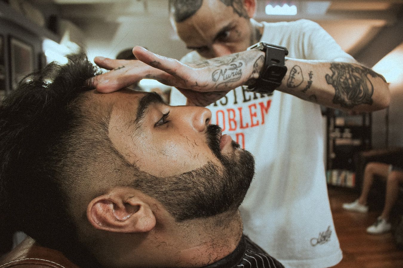 gentlemen's barbershop singapore - DeepCuts shave