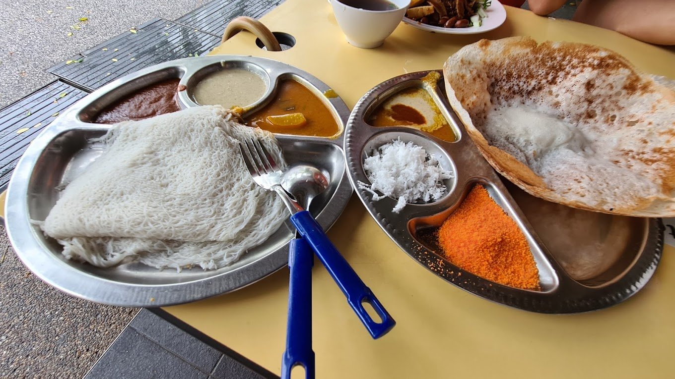 nostalgic hawker food - heavens putu mayam