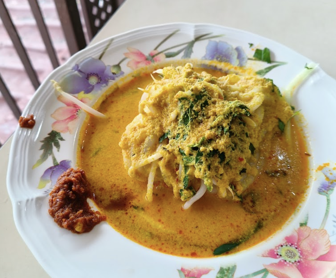 nostalgic hawker food - warong solo