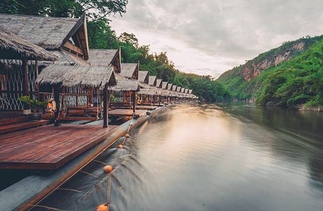 Floathouse River Kwai Resort 