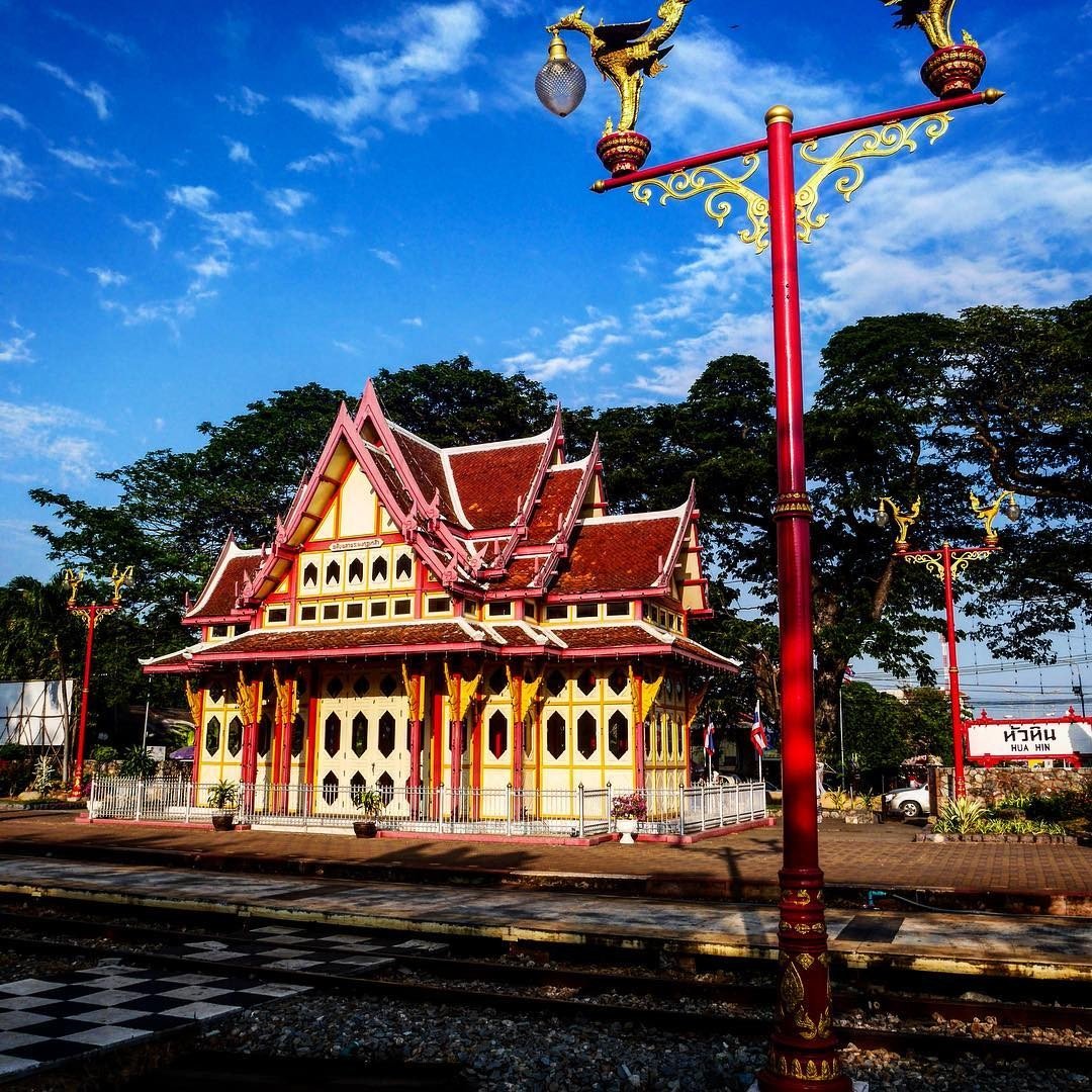 Hua Hin Railway street 