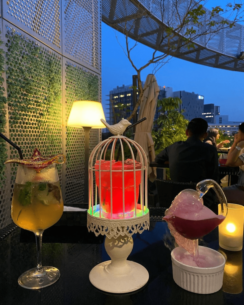 Best Rooftop Bars Singapore - Faiytail Bar