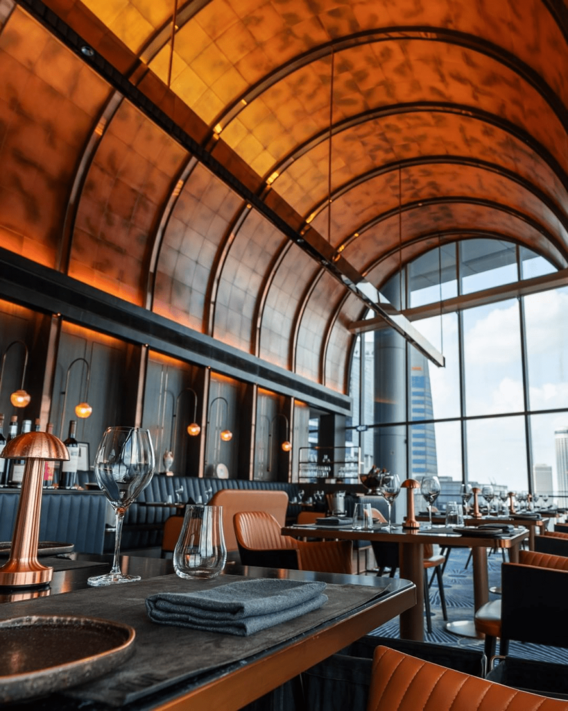 Best Rooftop Bars Singapore - VUE Interior