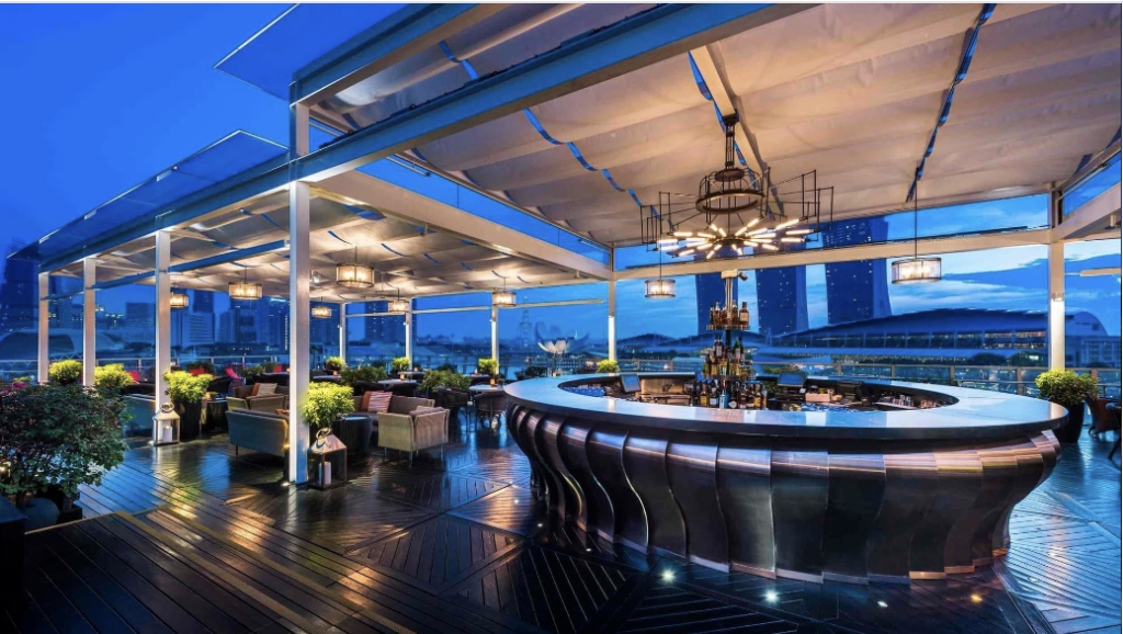 Best Rooftop Bars Singapore - Lantern