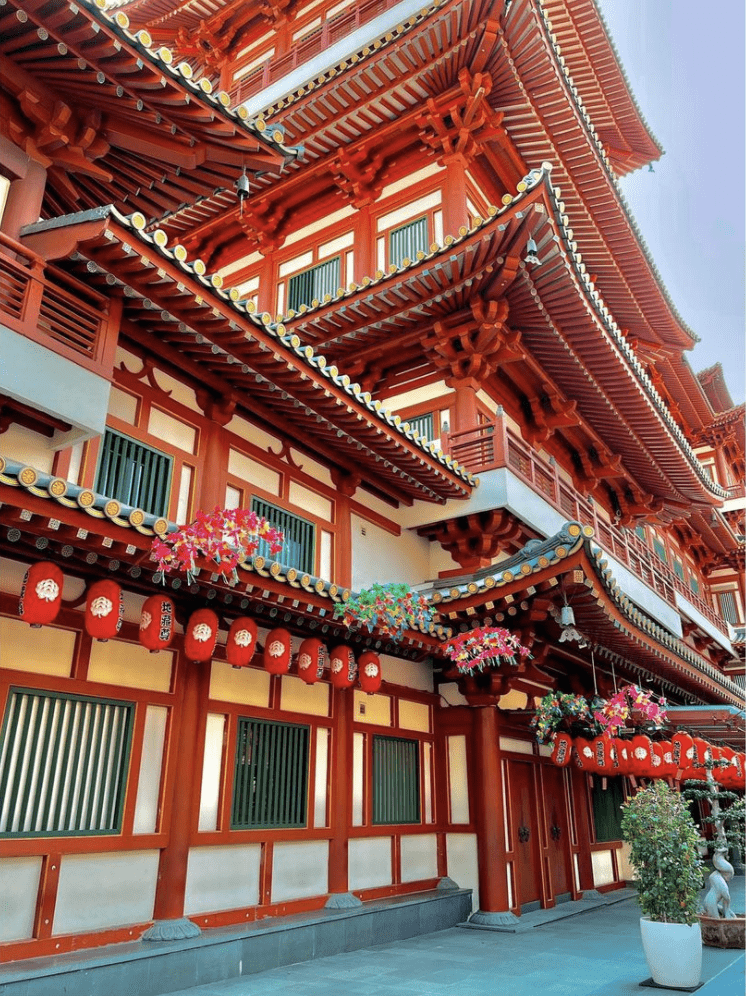 Buddha Tooth Relic Temple Exterior