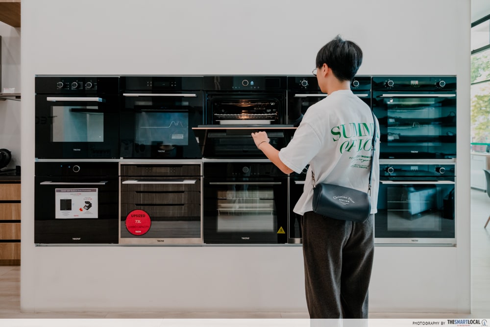 Built-in ovens