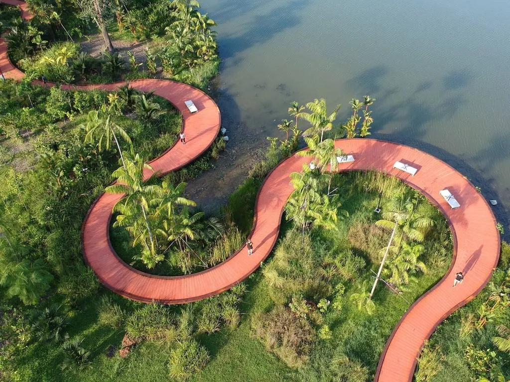 aerial shot of Jurong Lake Gardens 