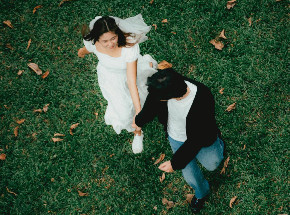 Candid wedding picture of couple