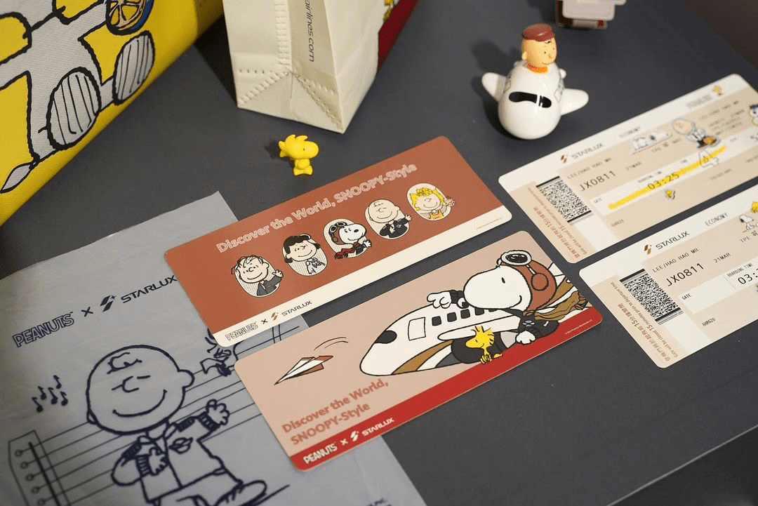 snoopy boarding passes