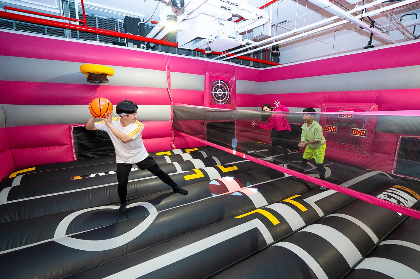 trampoline parks singapore - Jumprrocks