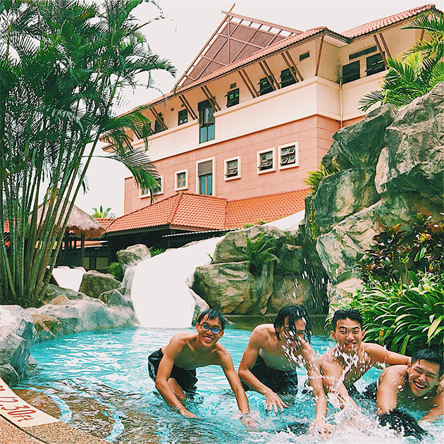 batam resorts - Holiday Inn Resort Batam pool