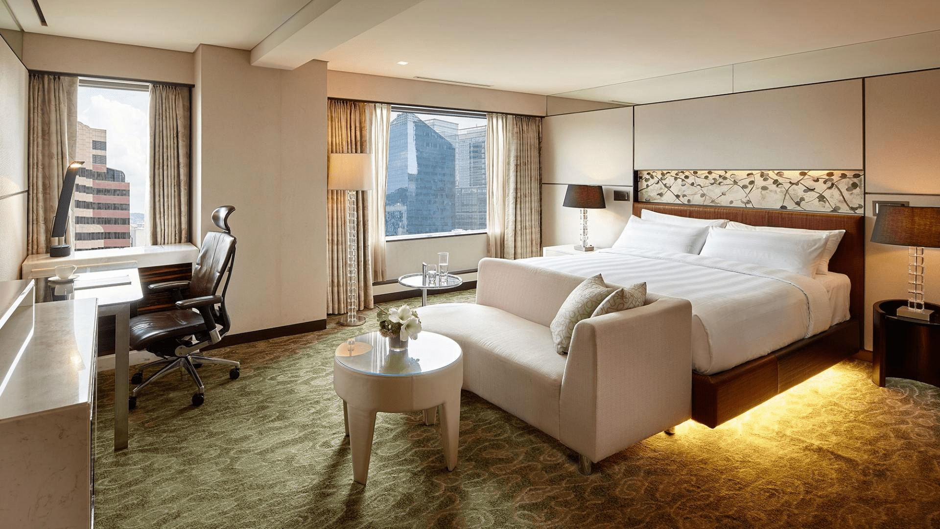 hotels in seoul - Lotte Hotel Seoul Executive Tower deluxe room