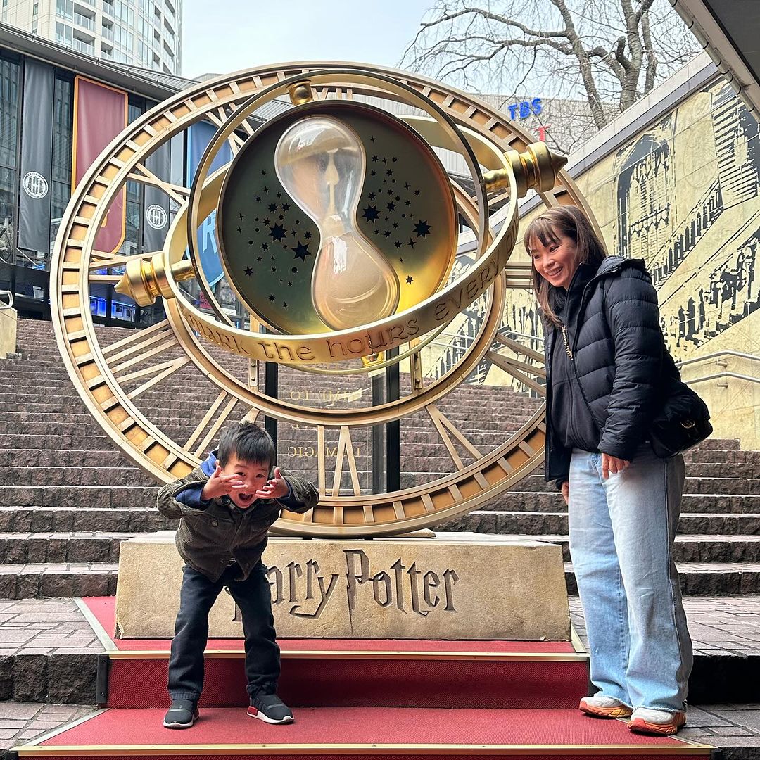 Akasaka station - time turner