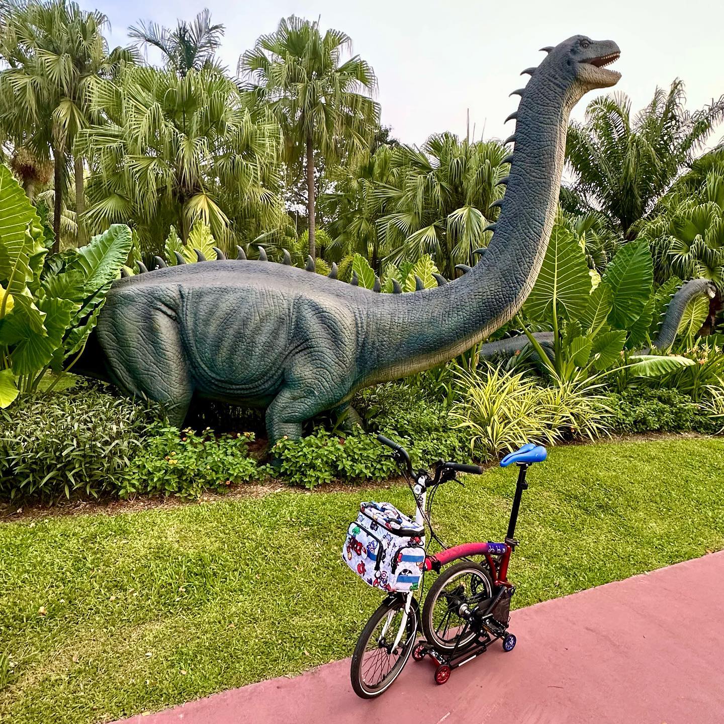 changi airport lounges - Hub & Spoke changi jurassic mile