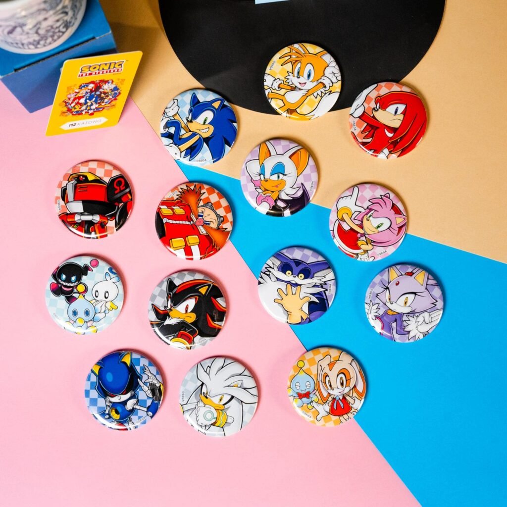 i12 Katong Sonic - sonic pin badges