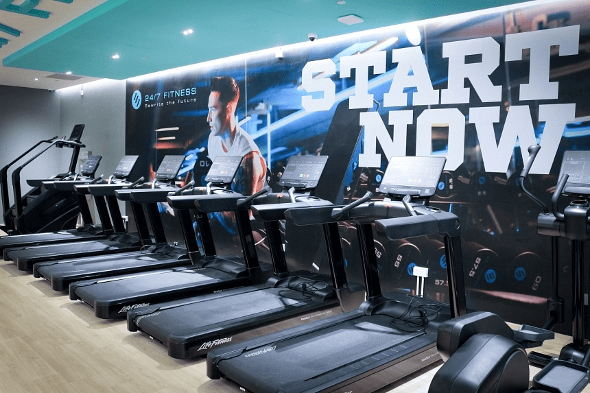 24-hour gyms - 24/7 fitness treadmills