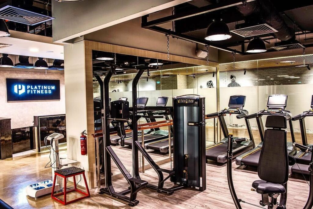 24-hour gyms - platinum fitness gym