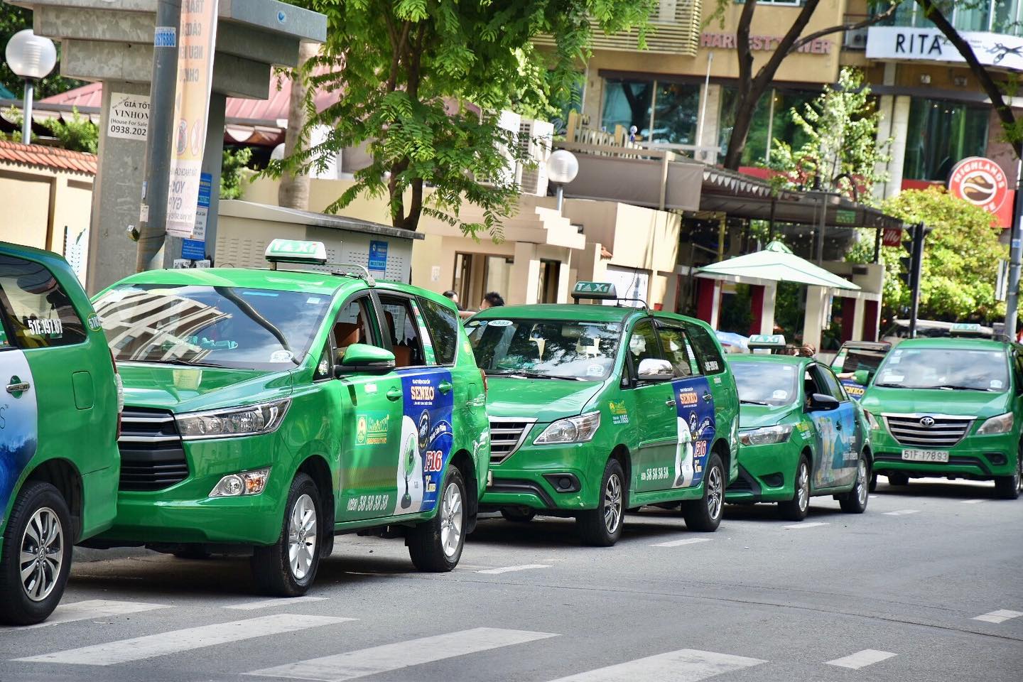 Cabs in Vietnam