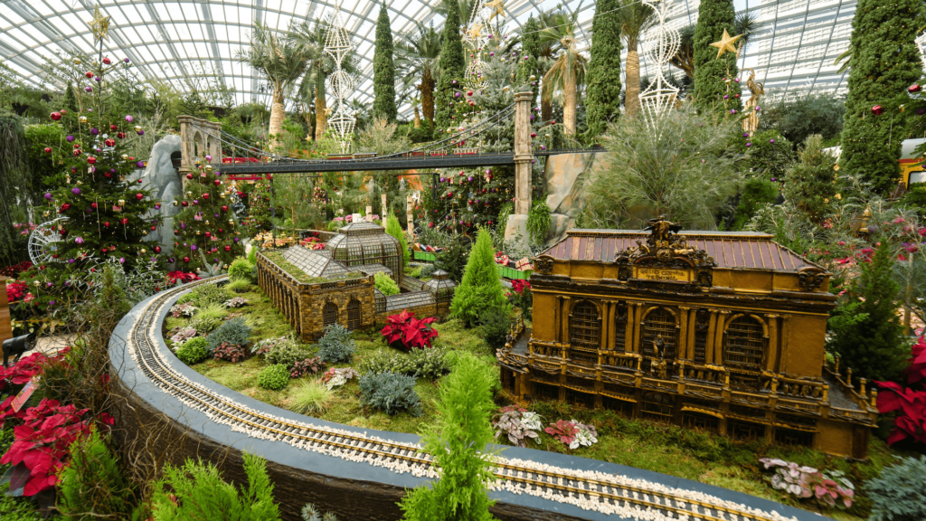 Christmas Events In SG - GBTB train show 