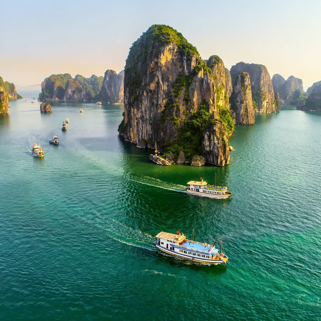 Ha Long Bay