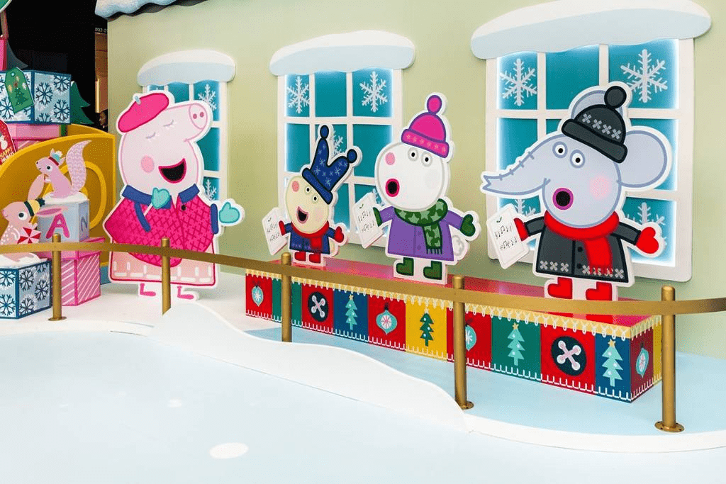 Places To See "Snow" - peppa pig standees