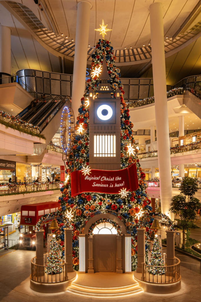 Places To See "Snow" - clock tower tree