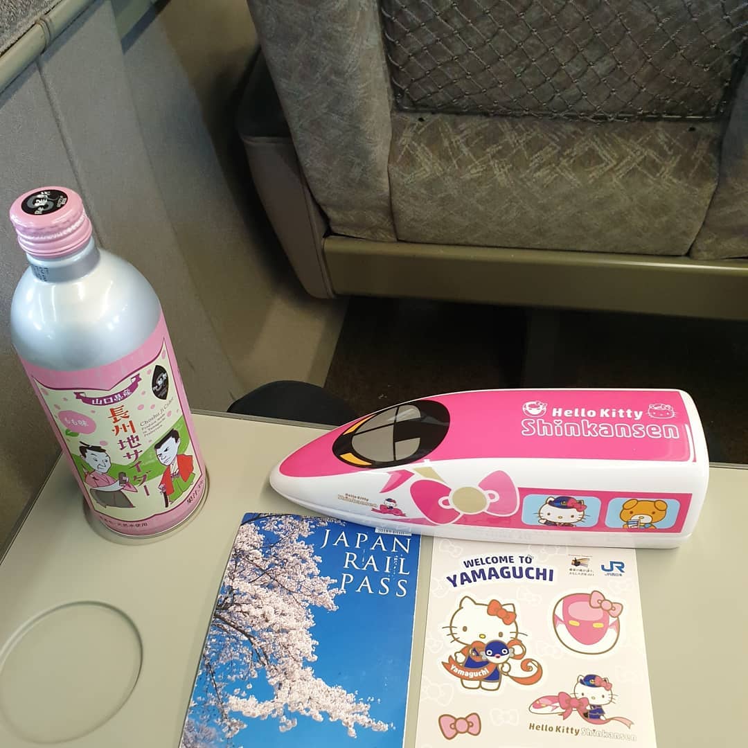 hello kitty shinkansen collectibles