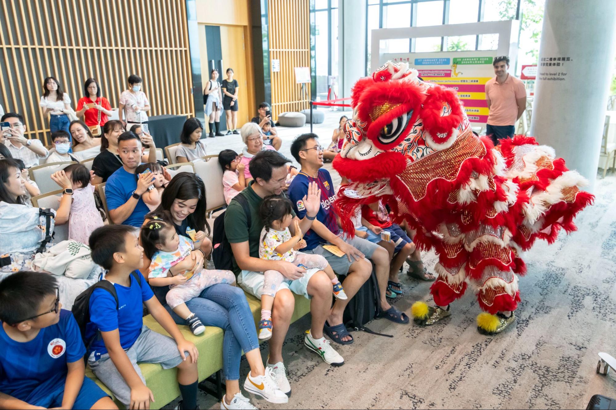 Lion dance - singapore chinese cultural centre cny