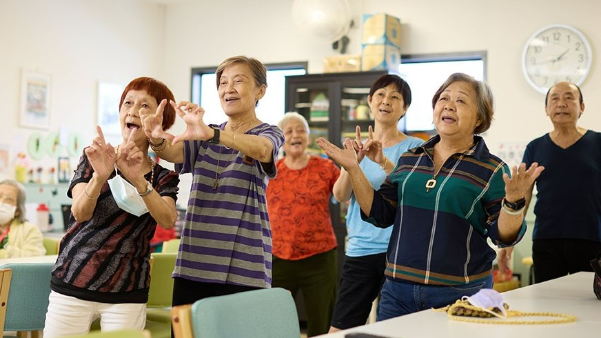 Seniors at active ageing centres