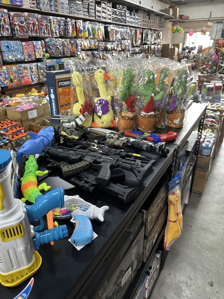 Wholesale stores in JB - toy guns