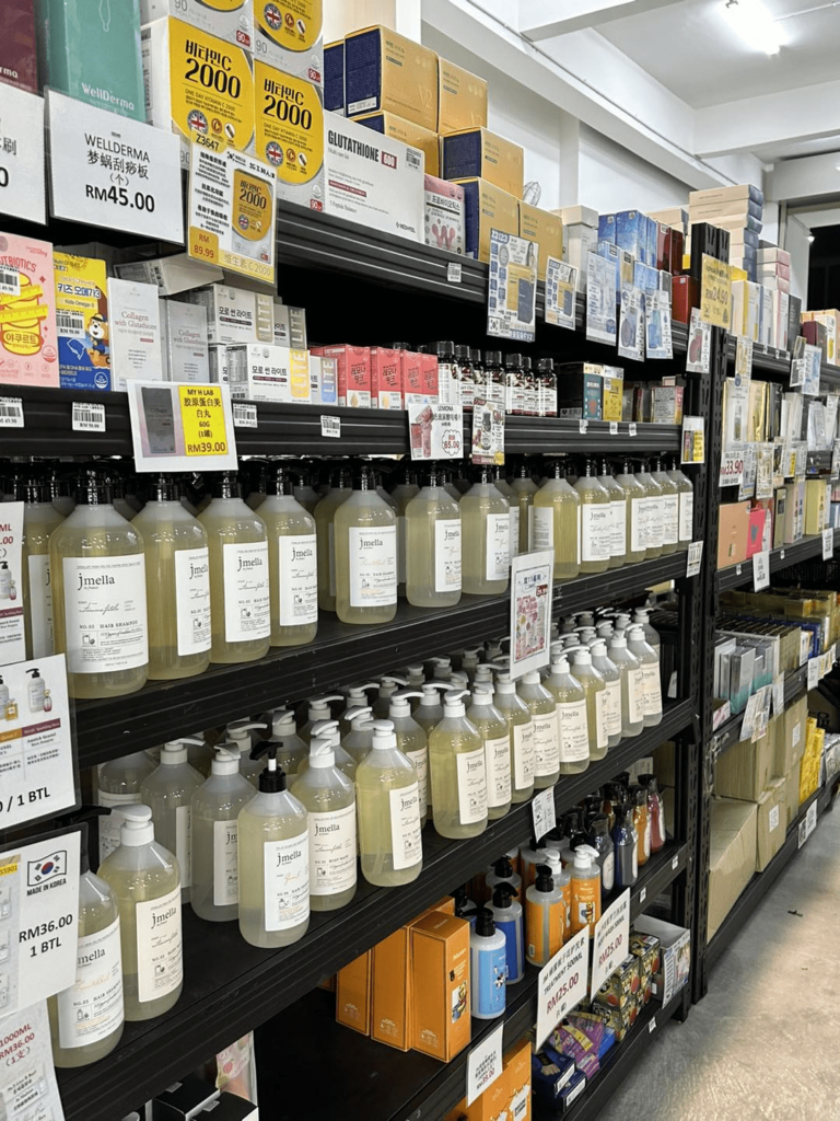 Wholesale stores in JB -beauty products