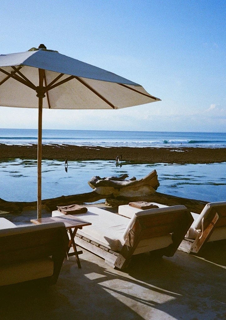 Photo scanned and developed by Joo Ann Foh Colour Service