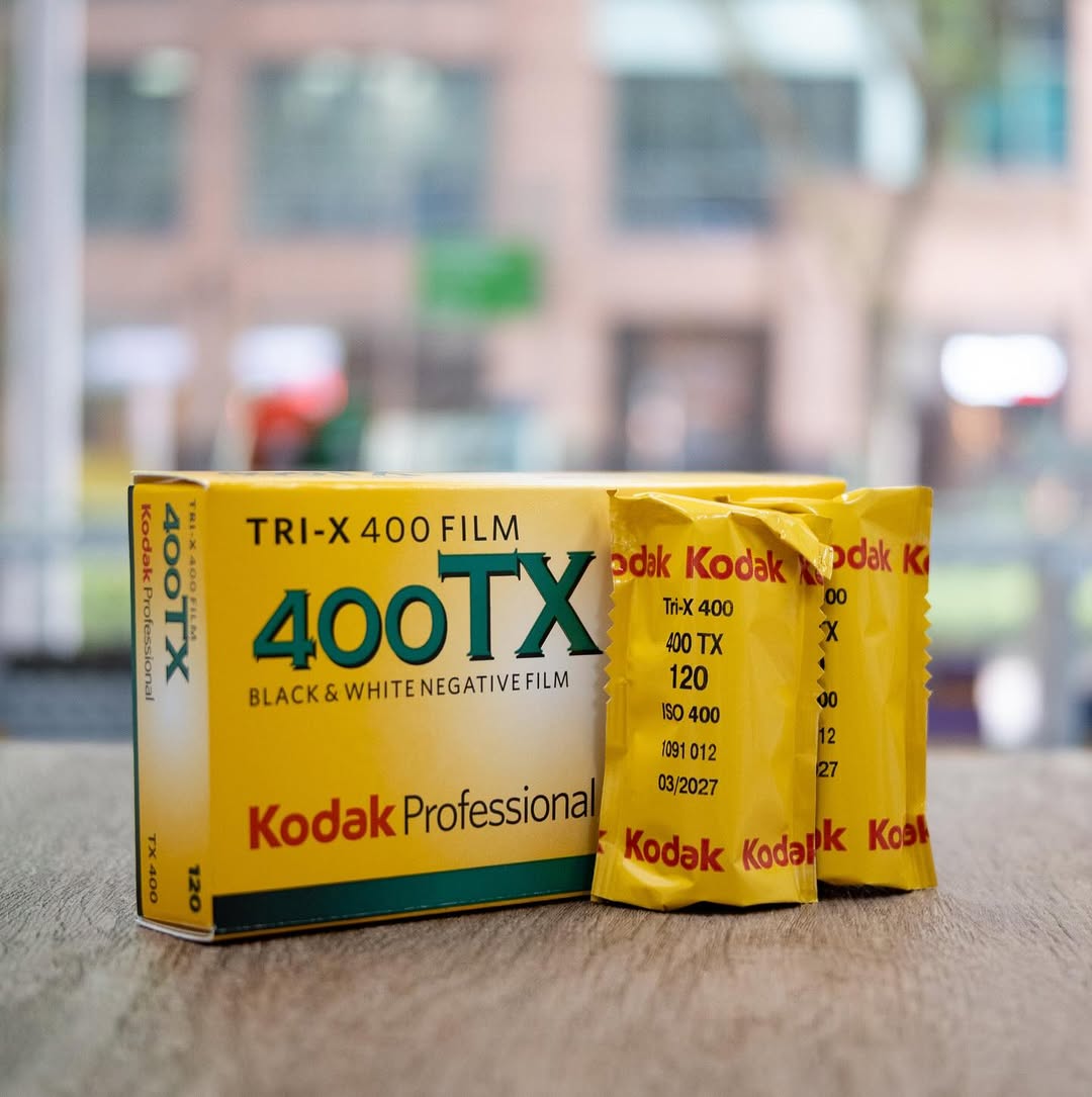 Kodak Professional 400TX film roll