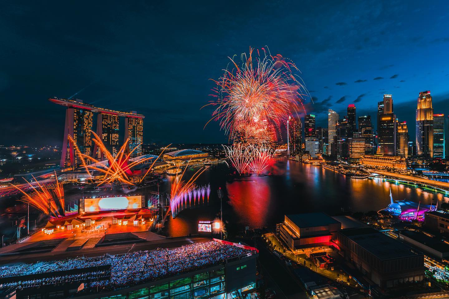 NDP Fireworks - Mandarin Oriental (1).jpg