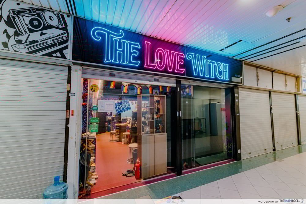 Sim Lim Square - The Love Witch