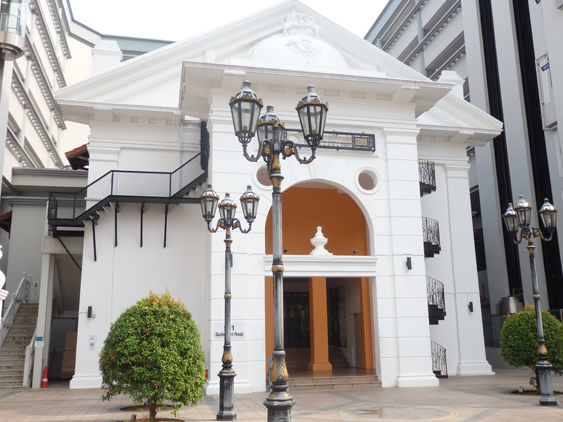 Former Queens Theatre 