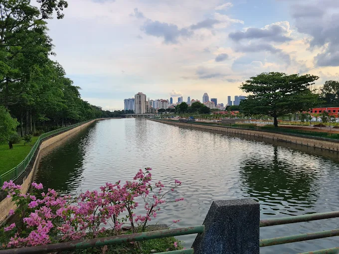 Geylang Park Connector 