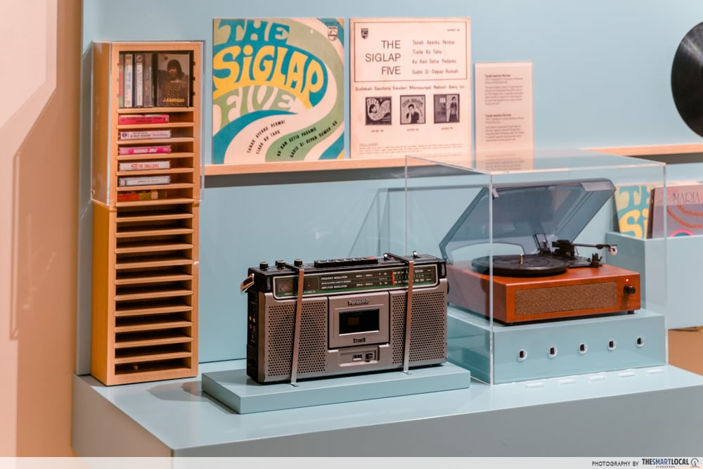 Interactive exhibits 