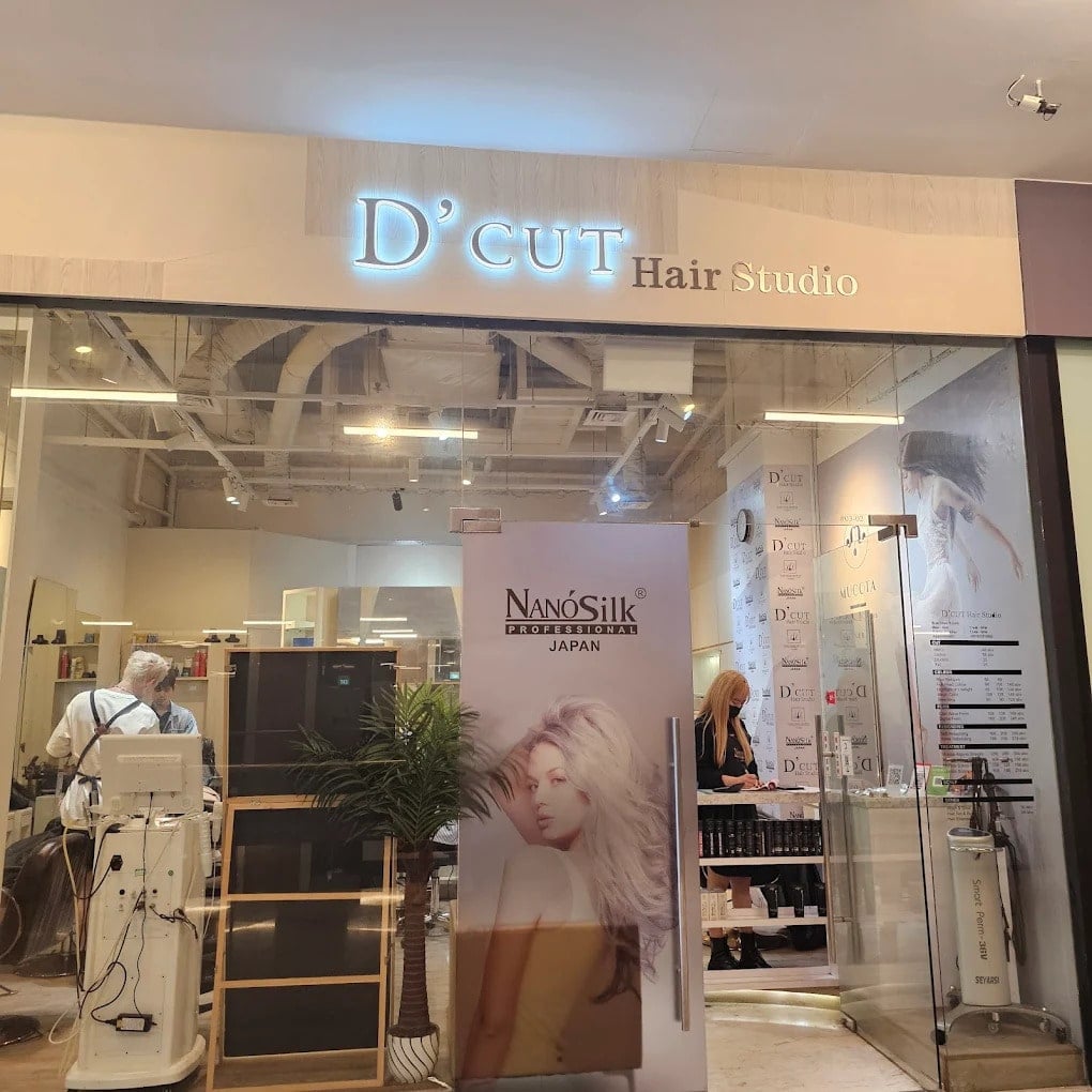 D’cut Hair Studio outlet