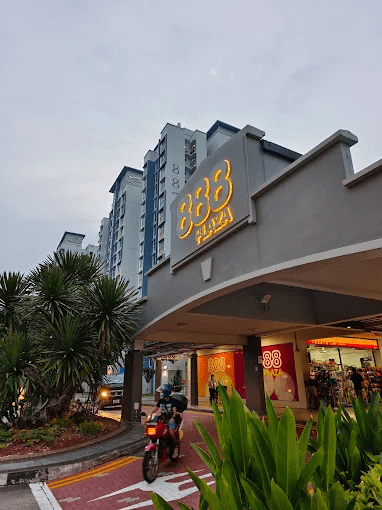 Free Parking in Singapore - 888 Plaza